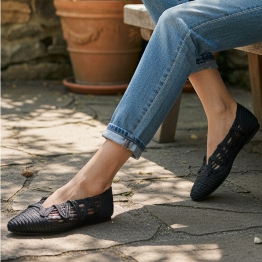 Gedea Brand - Black Textured Flats for Women - Handmade woven